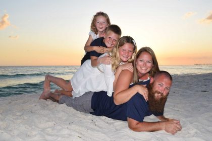 family of 5 sunset photo