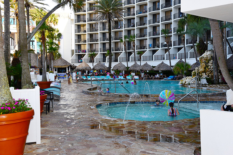 Panama City Beach Holiday Inn Pool Deck